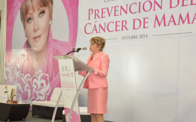 Talk of early detection of breast cancer, Durango Durango October 2014