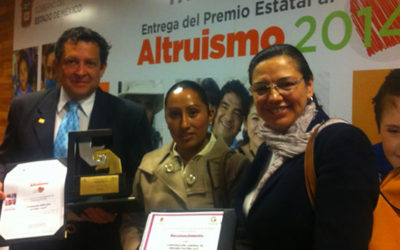 Solo por Ayudar recibe el Premio Estatal de Altruismo 2014